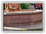 Inschrift am Gambrinus Brunnen